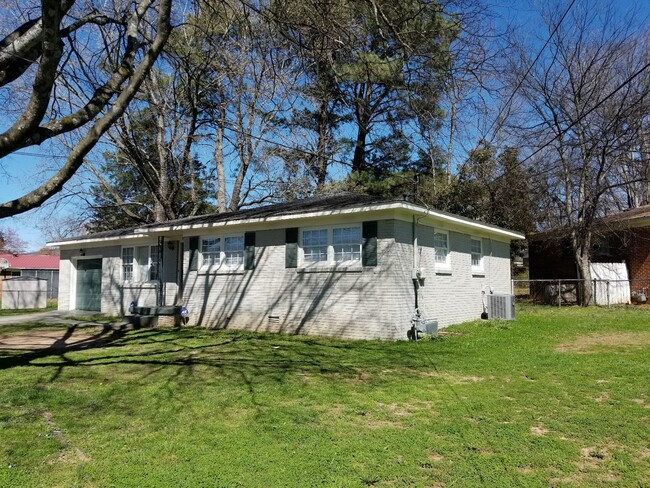 Primary Photo - 4819 Lumary Dr NW