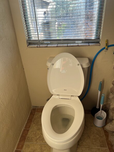 Building Photo - 238 E Pederson Dr