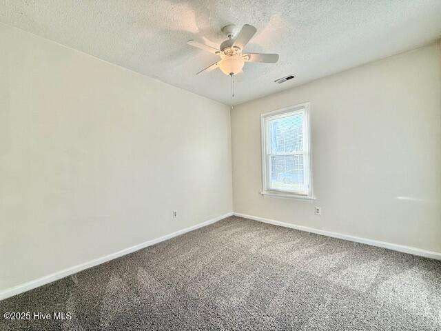 Building Photo - 1015 Springdale Dr