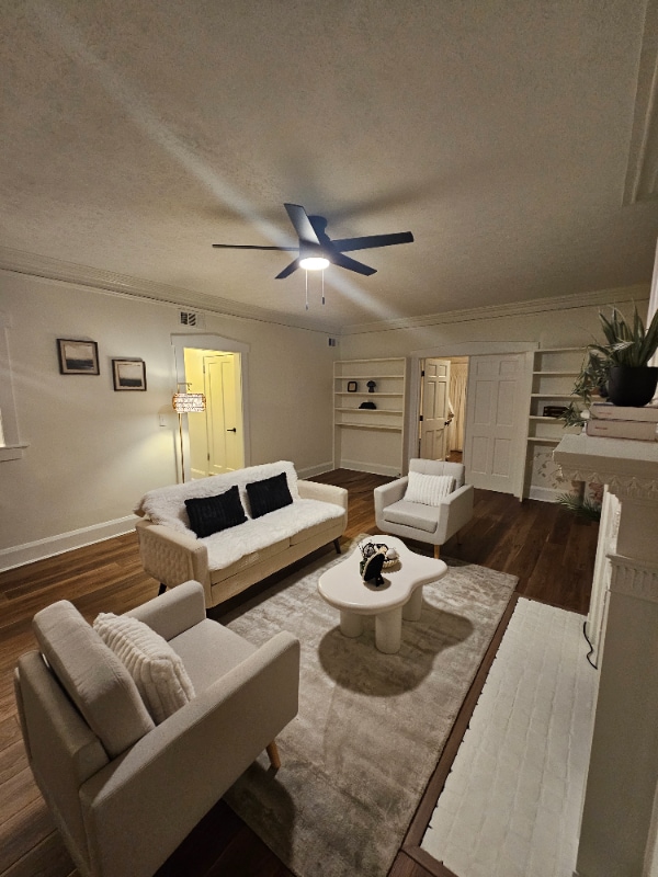 Building Photo - 2472 Overlook Rd