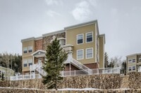 Building Photo - 799 Martin Dr