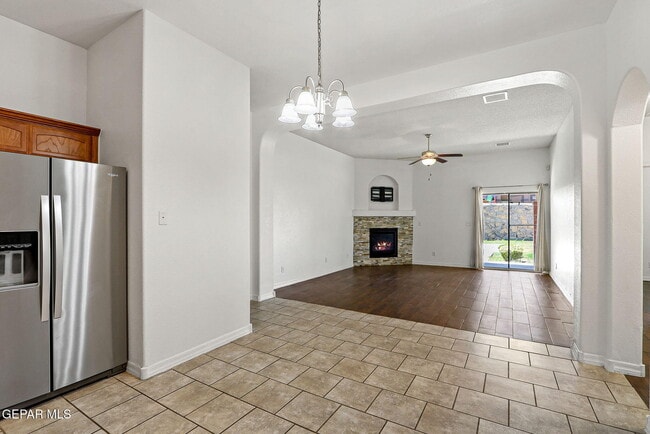 Building Photo - 3141 Fury Point Pl