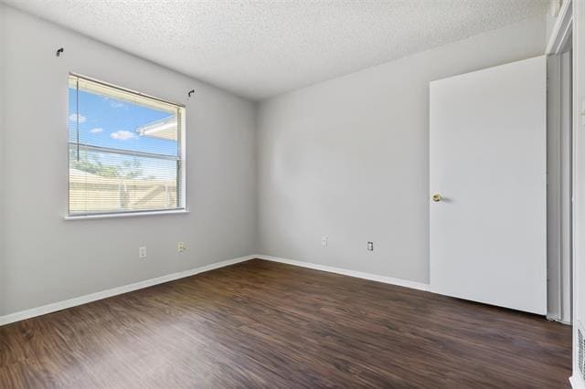 Building Photo - 2410 Lido Ln