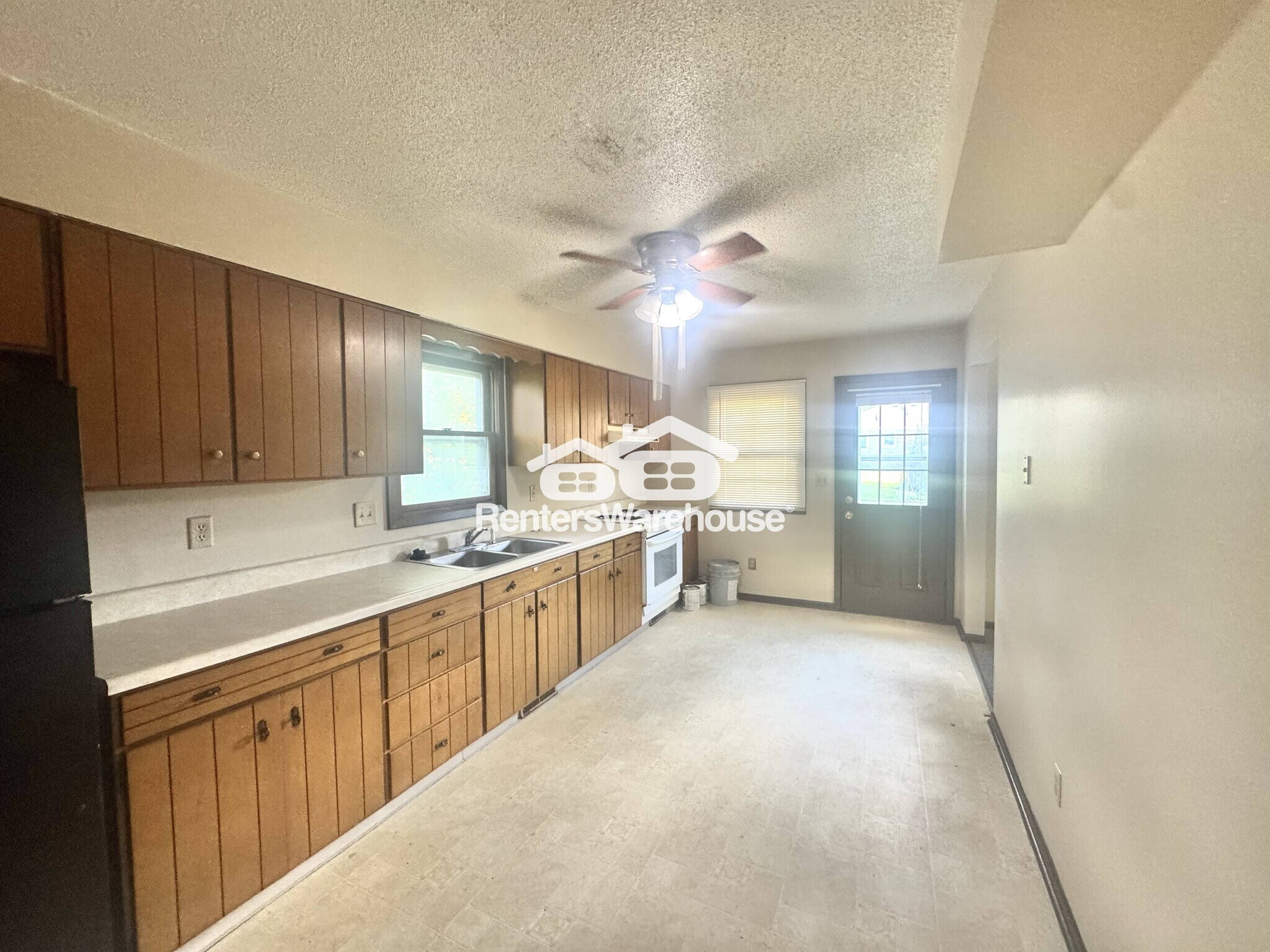 Building Photo - 3332 Valdez Ct