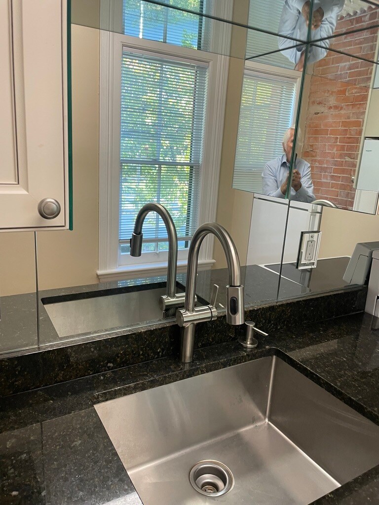 Building Photo - 37841 Euclid Ave