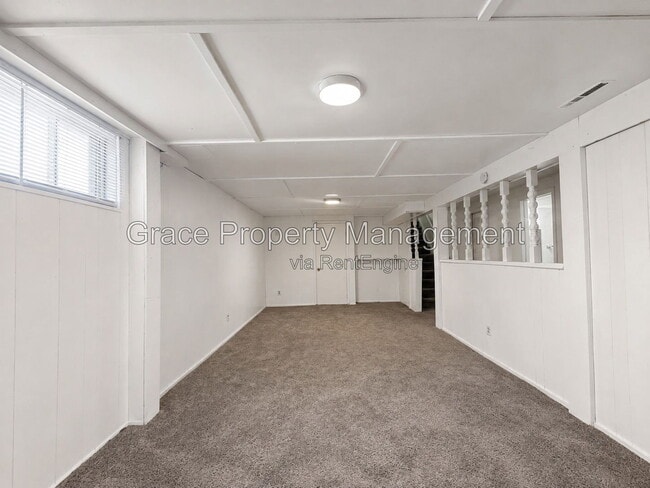 Building Photo - 87 E 81st Ave