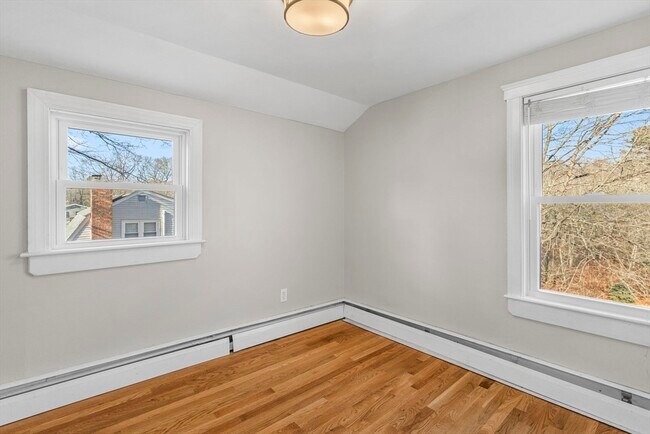 Building Photo - 191 Randolph St