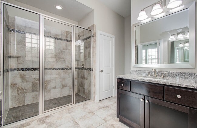 Building Photo - 11023 Acorn Falls Dr