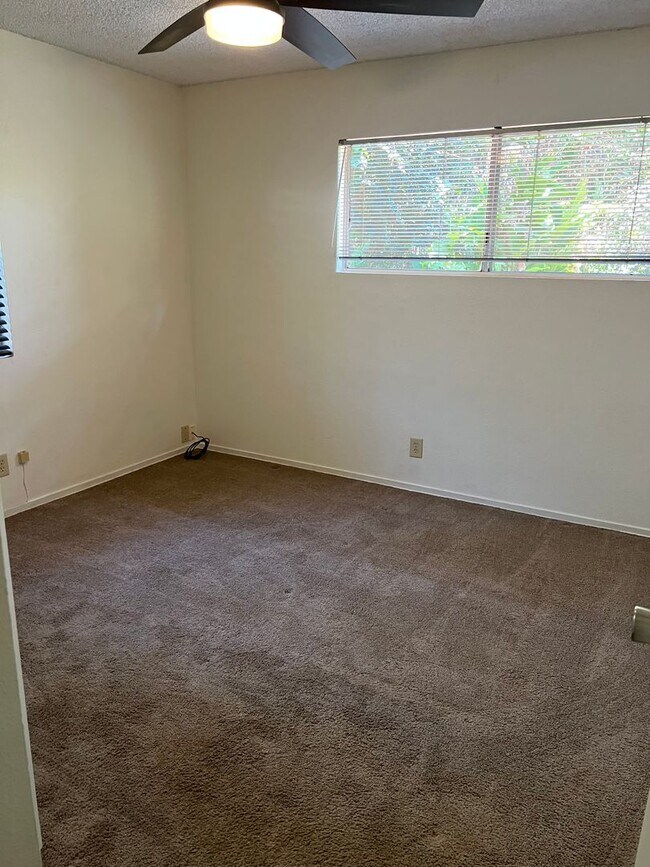 Building Photo - 412 Kinaole Cir