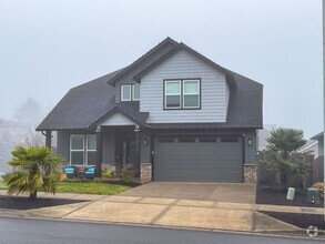 Building Photo - Amazing Five Bedroom Home in Desirable Sou...