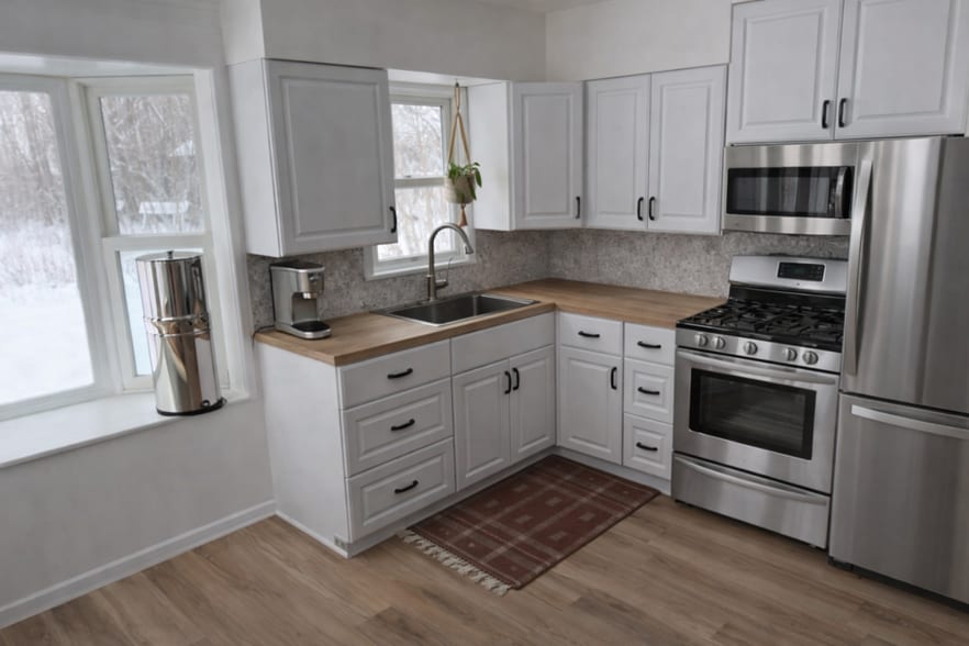 Building Photo - 10714 Gull Point Rd