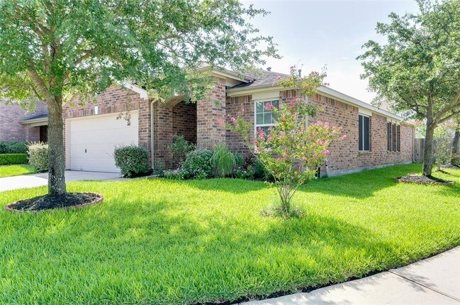 Building Photo - 3302 Legends Landing Dr