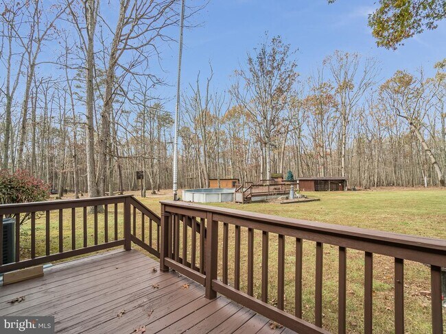 Building Photo - 26185 Independence Rd