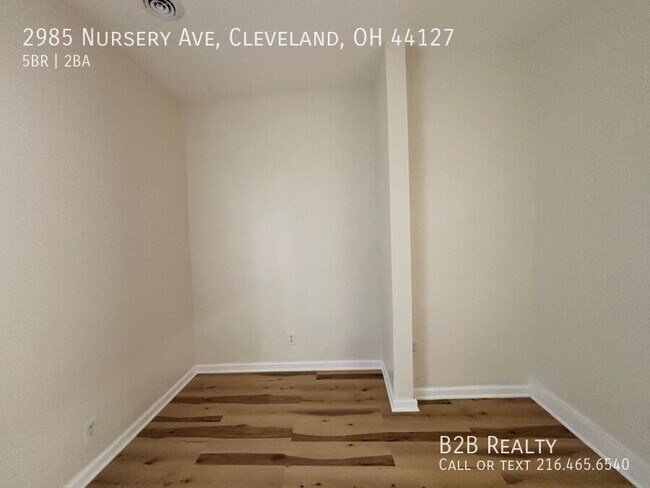 Building Photo - 2985 Nursery Ave