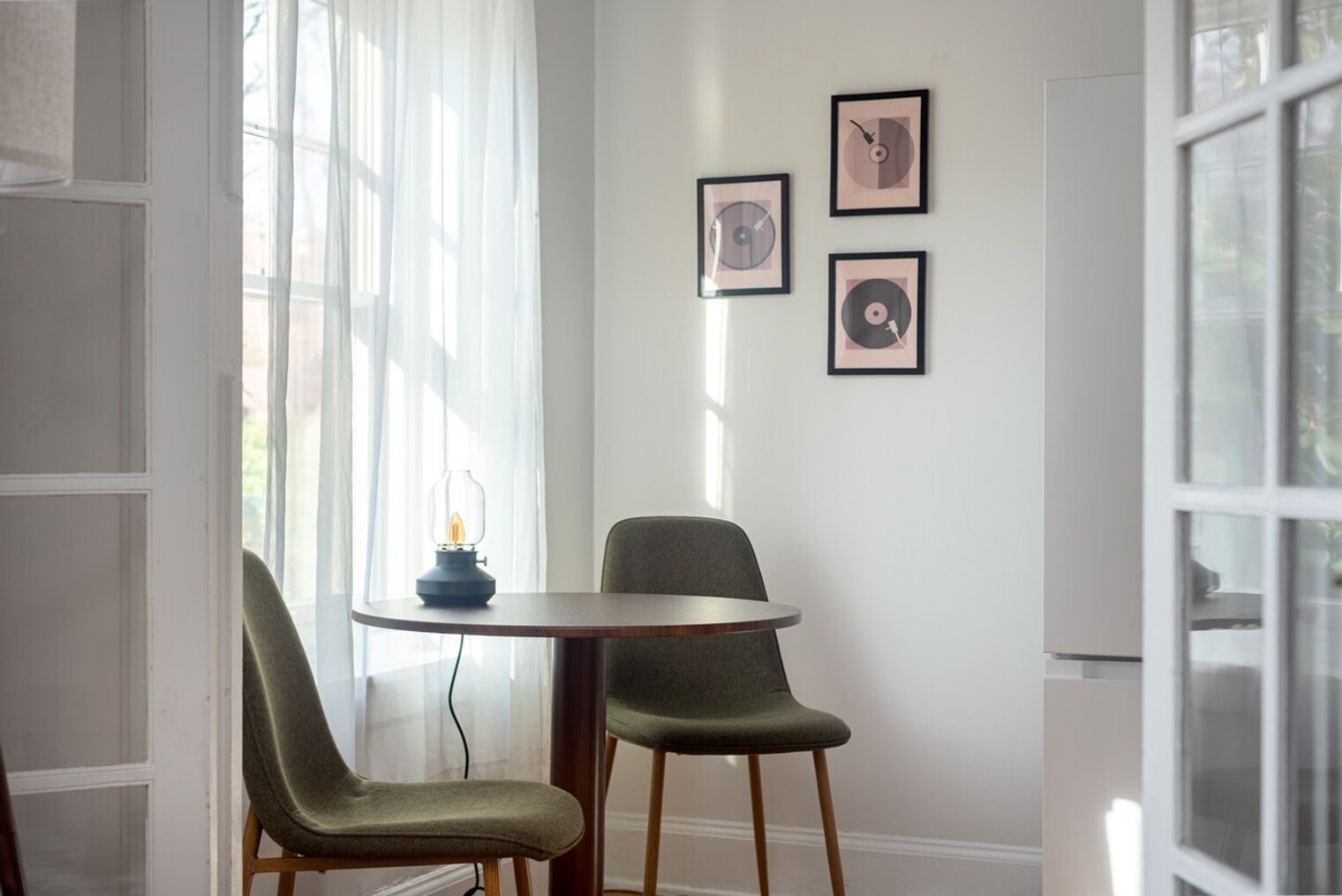 Building Photo - 2015 NW Flanders St