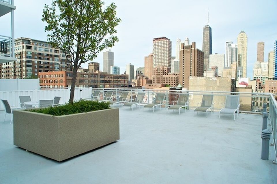 Outdoor Deck - 757 N Orleans St