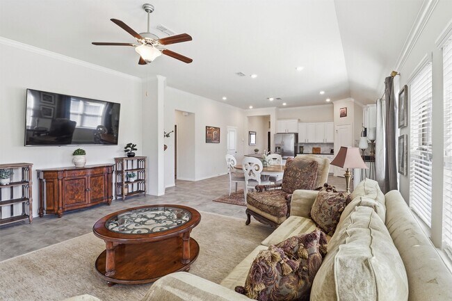 Building Photo - 29315 Sagewood Arbor Ln