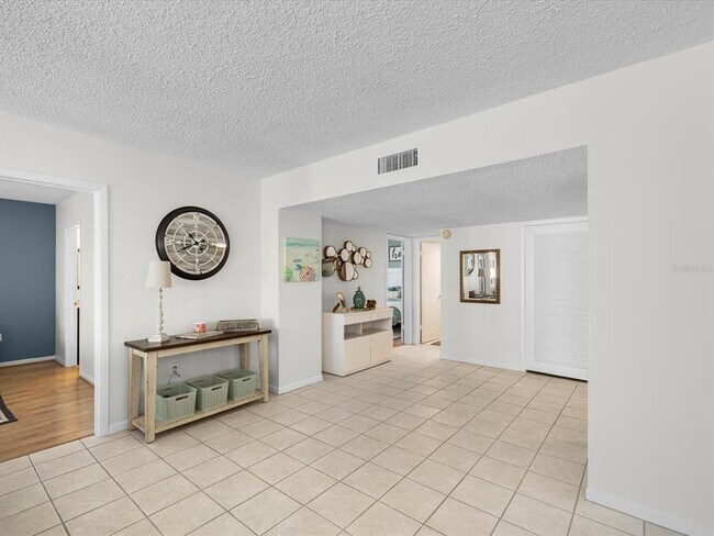 Building Photo - 17400 Gulf Blvd