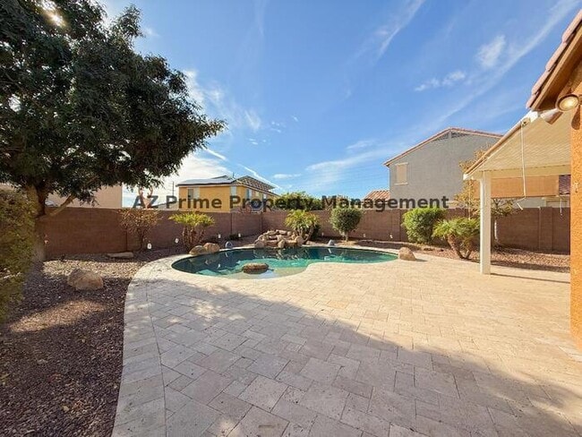 Building Photo - 18649 W Williams St