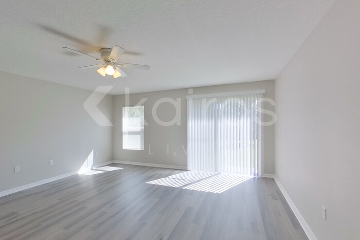 Building Photo - 287 Parkview Dr