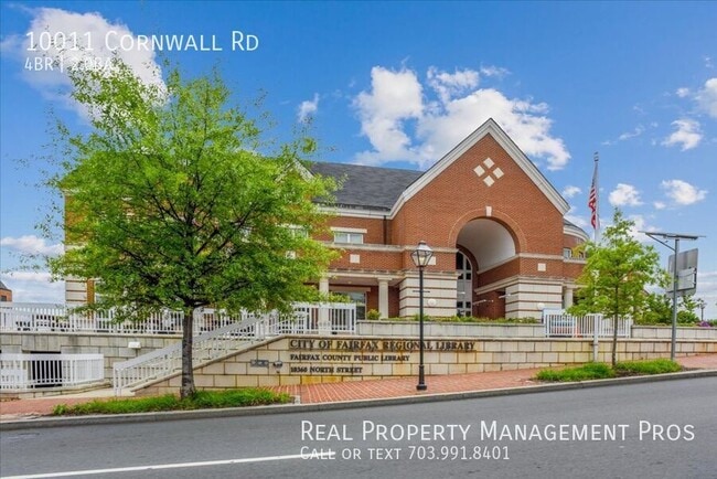 Building Photo - 10011 Cornwall Rd