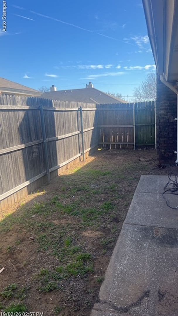 Building Photo - 237 Minnie Dr Arlington, 76012