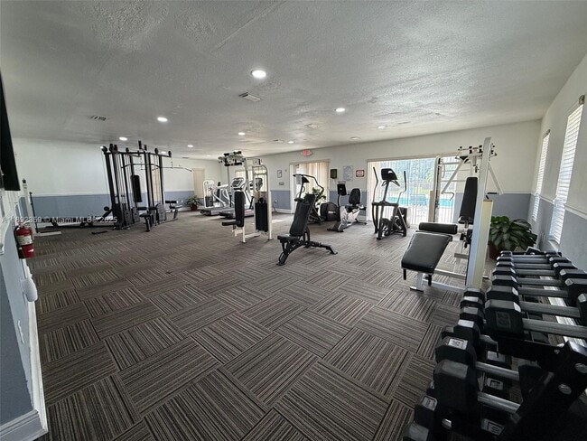 Building Photo - 5112 NW 79th Ave