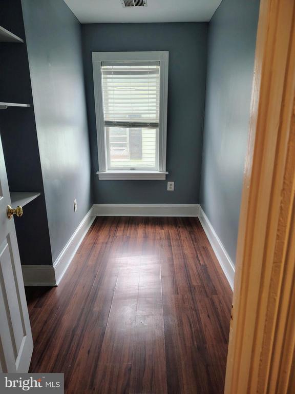 Building Photo - 232 S Illinois Ave