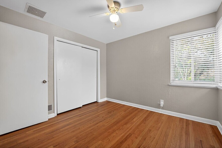 Building Photo - 11111 E Montview Blvd