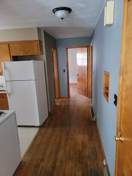 Building Photo - 1127 Aebersold Dr