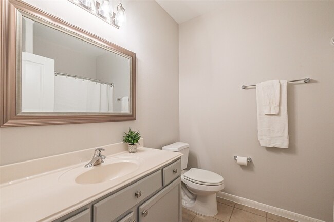 Building Photo - 9718 Catalina Leaf Ln