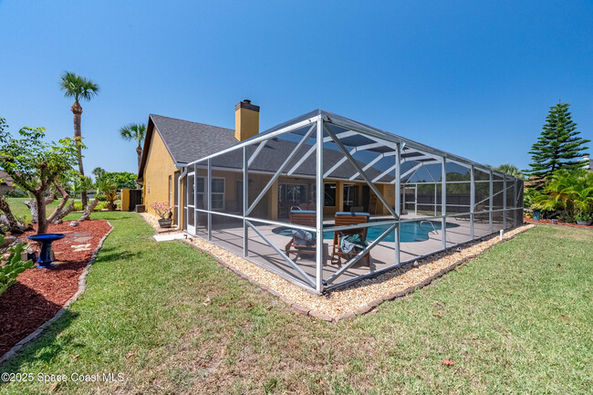 Building Photo - 3789 Peacock Dr