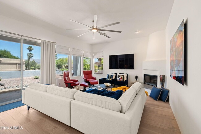 Building Photo - 25810 N Abajo Dr