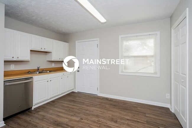 Building Photo - 2508 Larkwood Dr