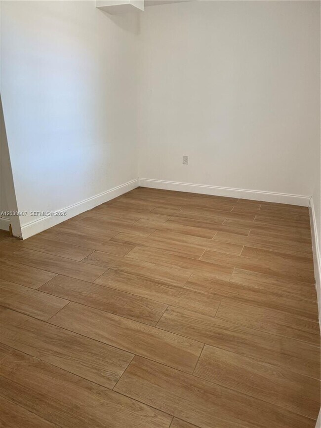 Building Photo - 8275 SW 205th Terrace