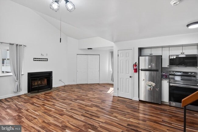 Building Photo - 4304 Michael Ln