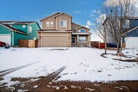 Building Photo - 8131 Oliver Rd