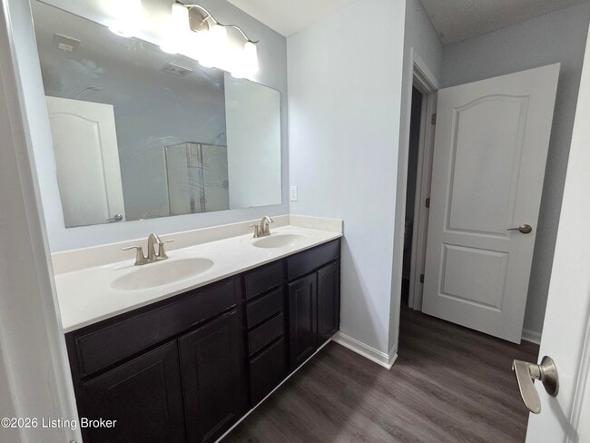 Building Photo - 272 St Regis Dr