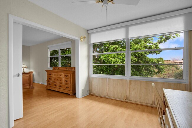 Building Photo - 1605 Abaco Dr