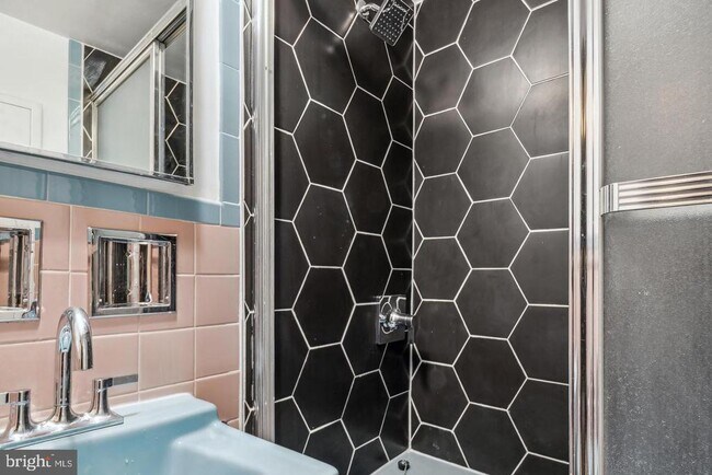 Building Photo - 2401 H St NW