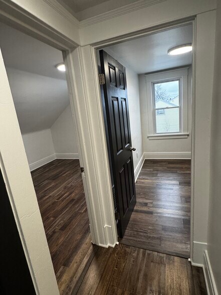 Building Photo - 4034 Bailey Ave