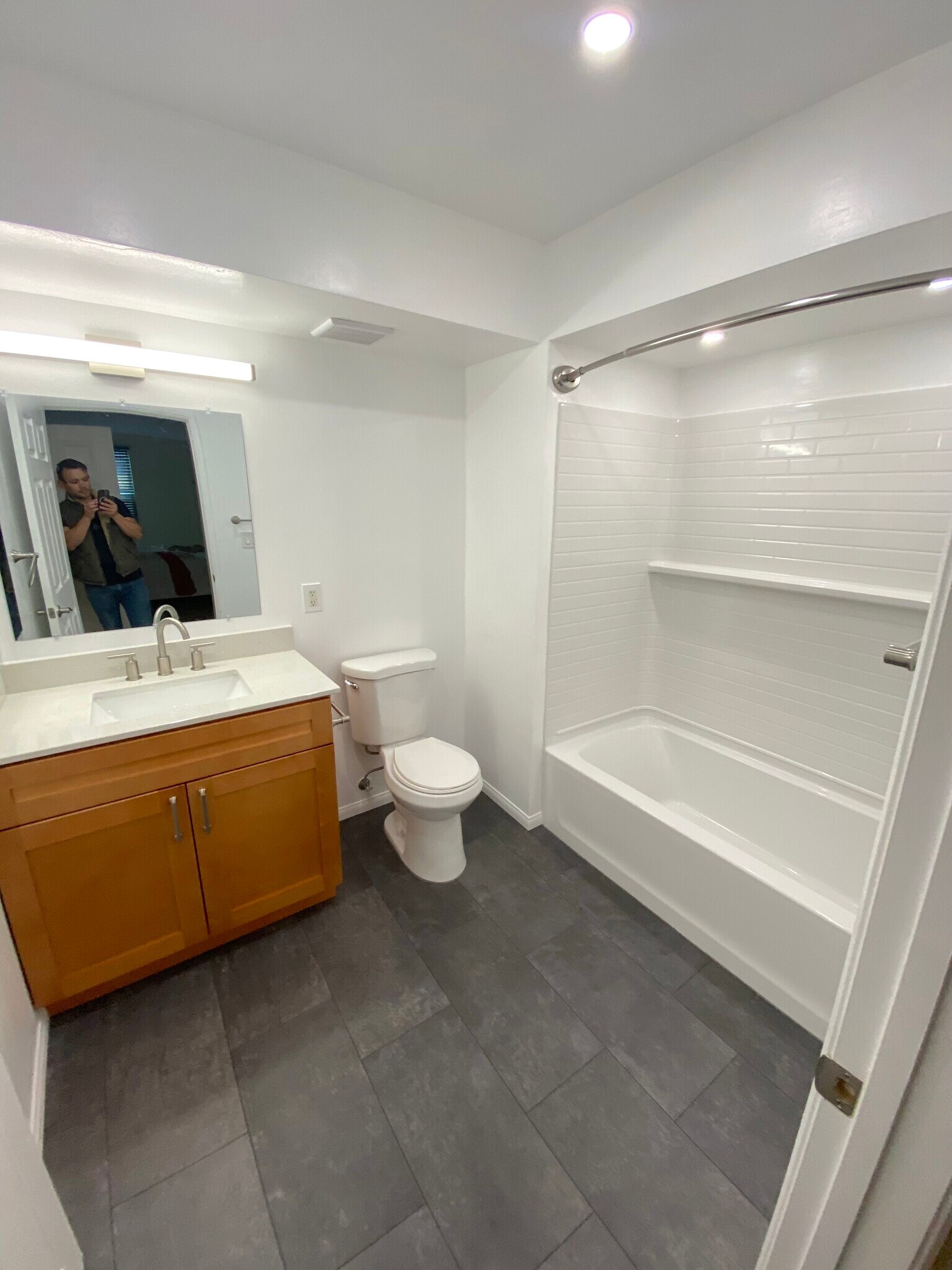 Building Photo - 1435 India St