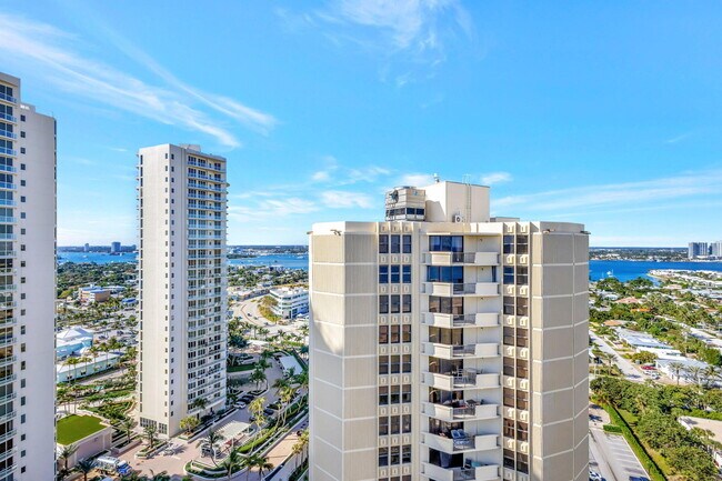 Building Photo - 2800 N Ocean Dr