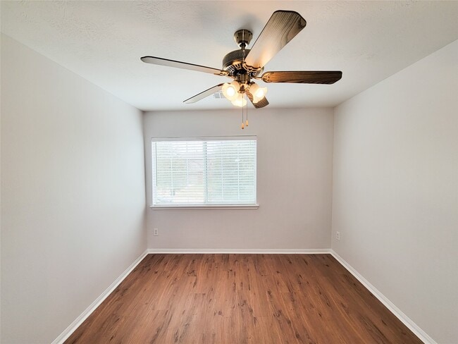 Building Photo - 6730 Wide Creek Dr