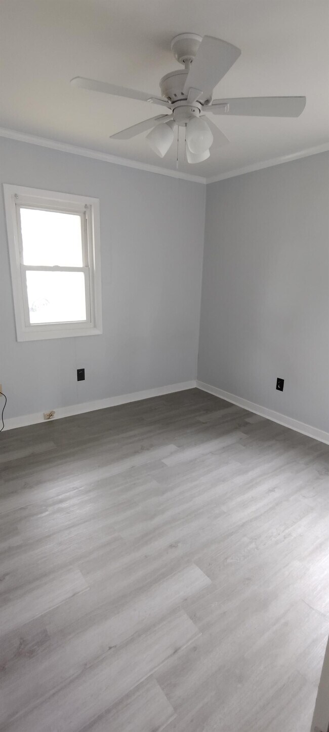 Building Photo - 1485 Morgan Dr