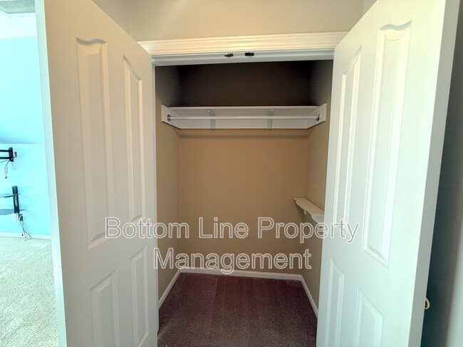 Building Photo - 12430 McAllister Park Dr