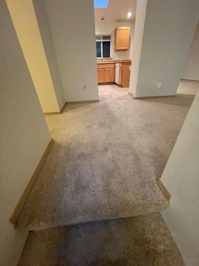 Building Photo - 3bd/2ba Marysville House