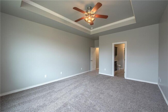 Building Photo - 8004 NW 160th Terrace