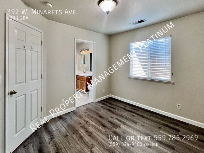 Building Photo - 392 W Minarets Ave