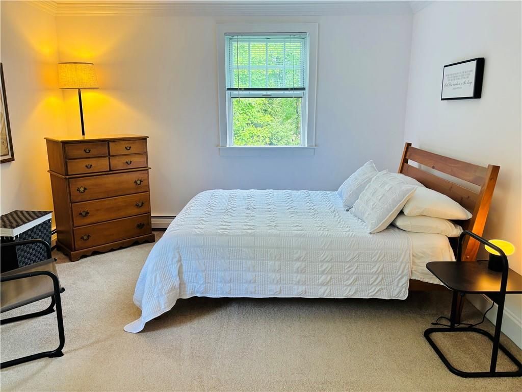 Building Photo - 571 Bellevue Ave